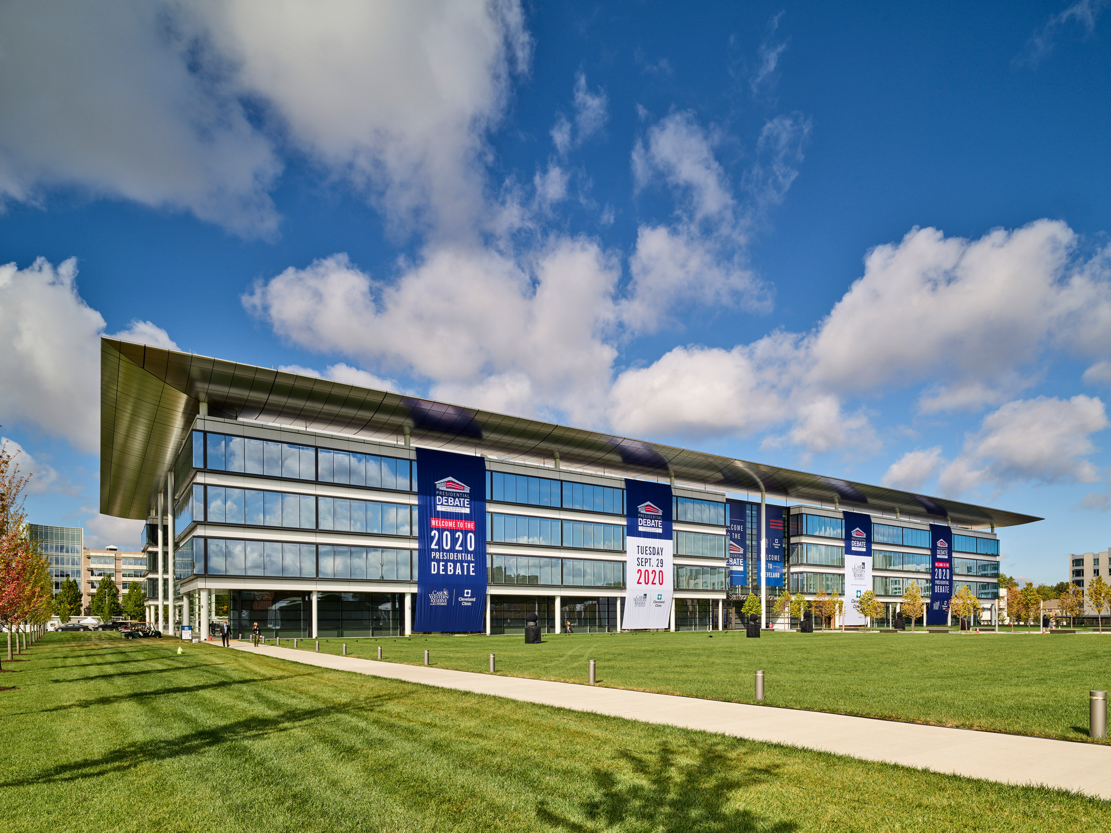 HEC_1561-1